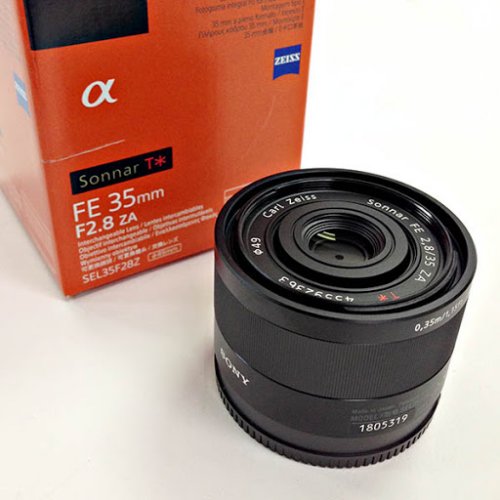 لنزسونی Sony Sonnar T* FE 35mm f/2.8 ZA