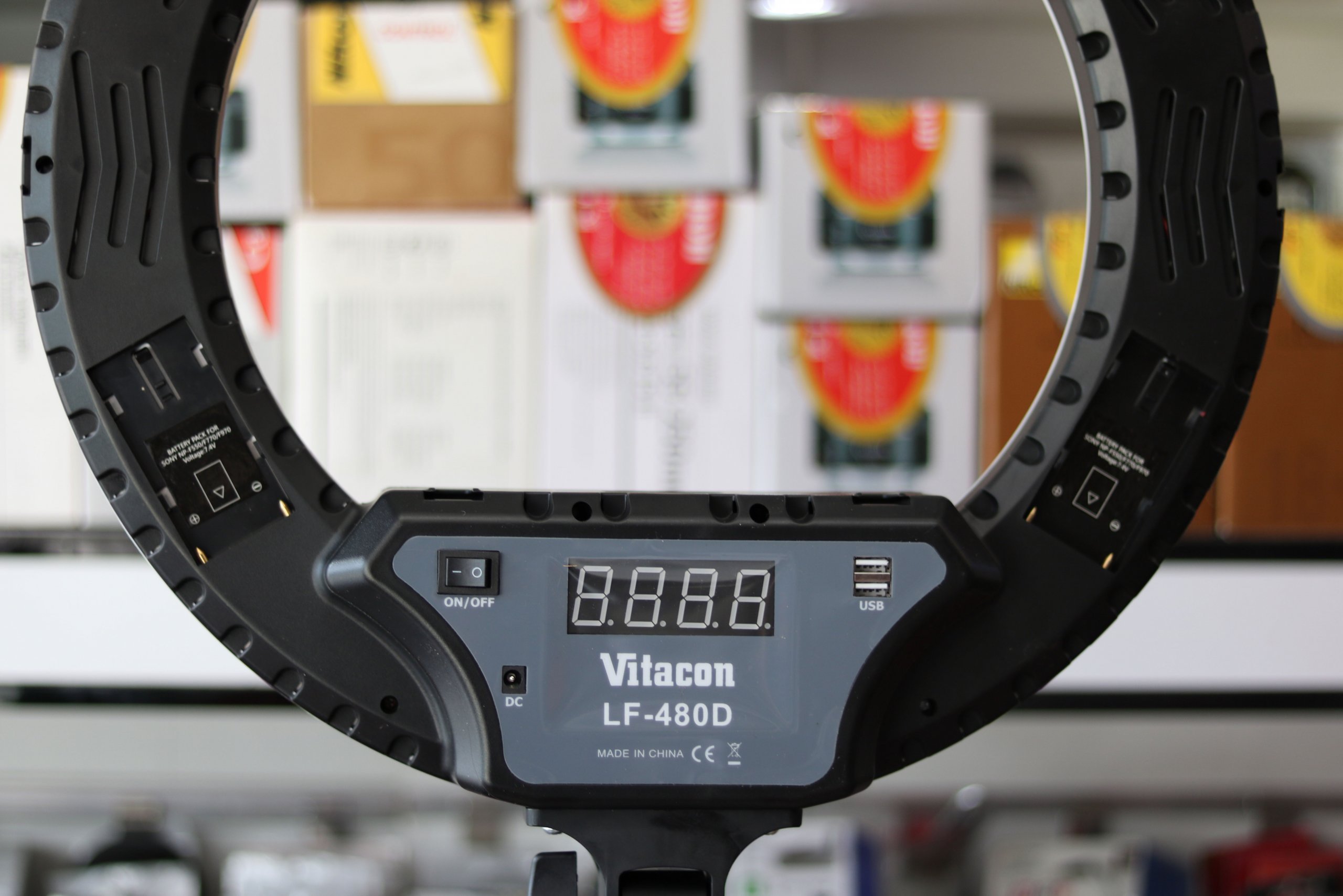 رینگ لایت عکاسی ویتاکون Vitacon Ring light LF-480D با صفحه نمایش