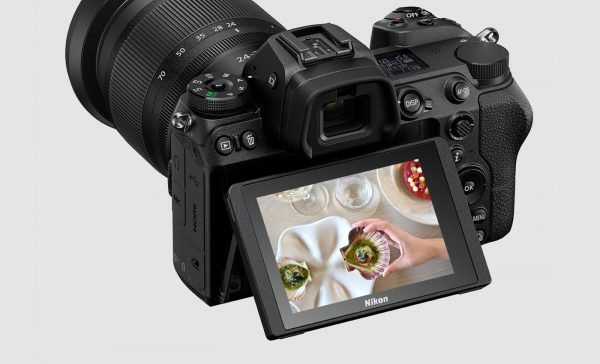 دوربین دیجیتال عکاسی بدون آینه نیکون Nikon Z6 mirrorless kit NIKKOR Z 24-70mm f/4 S