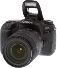 دوربین دیجیتال عکاسی کانن Canon EOS 77D 18-135mm USM - دست دوم